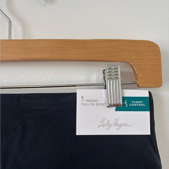 Lady Hagen 7” Tummy Control Golf Shorts – Dark Navy – Multiple Sizes - Picture 4 of 5